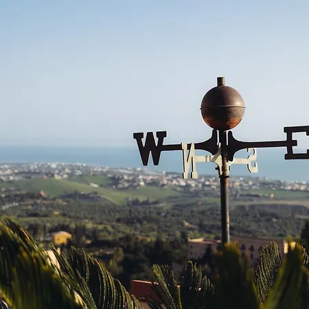 Bed & Breakfast Triskeles 4*