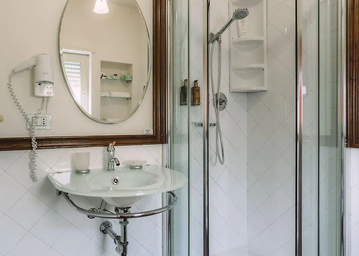 Triskeles ベッド・アンド・ブレックファスト 4*