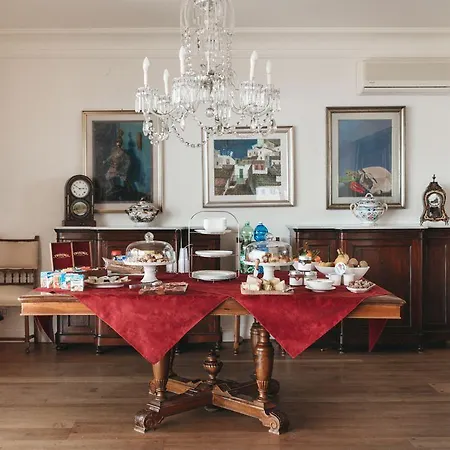 Bed & Breakfast Triskeles 4*